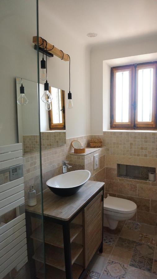 B&B Oasis Des Lavandes - Chambre Coqueliot Villeneuve-lès-Avignon Dış mekan fotoğraf